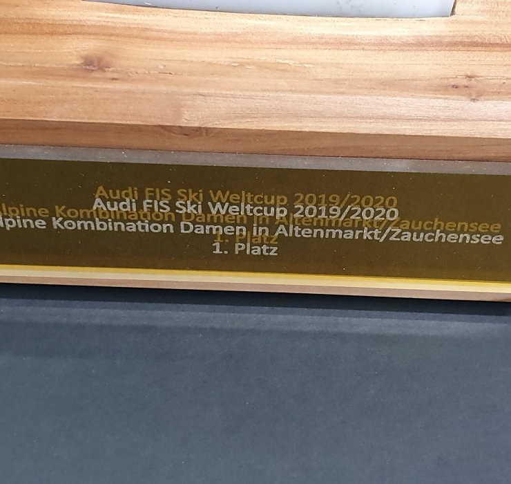 Pokale Audi FIS Ski Weltcup 2019/2020 Alpine Kombination Damen